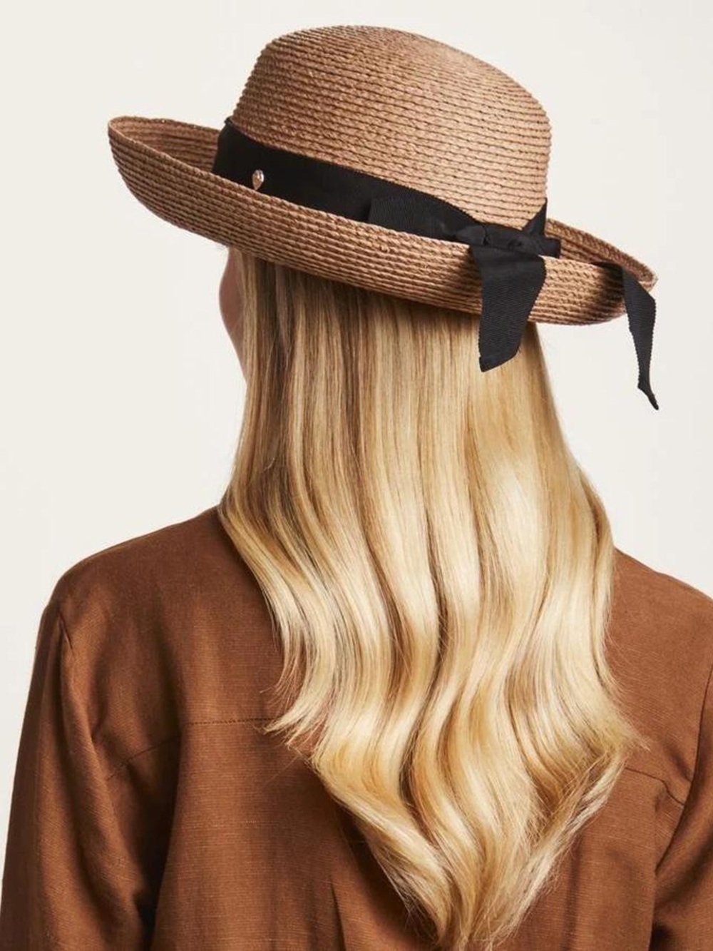 Helen Kaminski 💯 Raffia Tan Straw Boater Hat with Black Ribbon